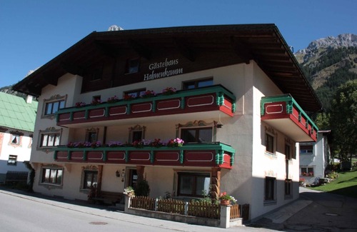 Nesselwaengle Apartment | Double room 2 incl. Breakfast - Haus Hahnenkamm