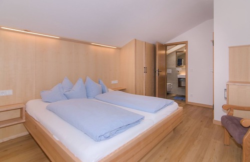 Egern Bed & Breakfast | Double room 7 - Guesthouse Apartments Liedschreiber GbR