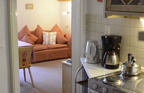 Jungholz House | Double room/B & B Enzian with south-facing balcony - Landhaus Windrose