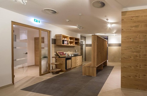 Leopoldskron-Moos House | Double room comfort, shower, toilet - Frauenschuh, Hotel Garni