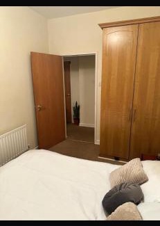 North Wall House | Double Room in a Cozy Apartment Dublin City Centre