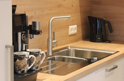 Warmbronn Apartment | Double room - TeamWerk