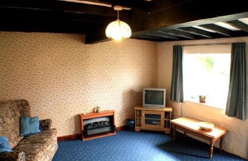 Hewish Apartment | Doubleton Farm Cottages