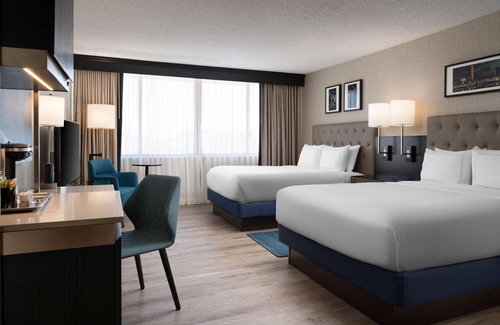 Pikesville Hotel | DoubleTree by Hilton Baltimore North - Pikesville