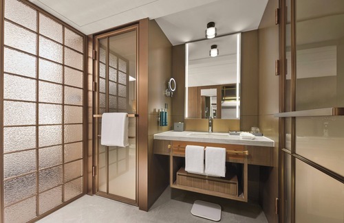 Jinsong Panjiayuan Hotel | Doubletree By Hilton Beijing East Third Ring Road