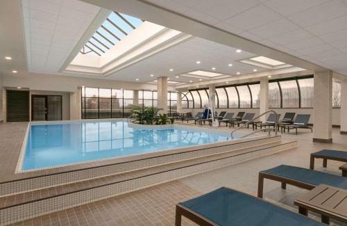 Canton Hotel | DoubleTree by Hilton Canton Downtown