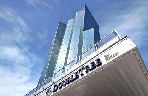 North Central Edmonton Hotel | DoubleTree by Hilton Edmonton Downtown