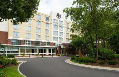 Dorchester Hotel | DoubleTree by Hilton Hotel Boston Bayside