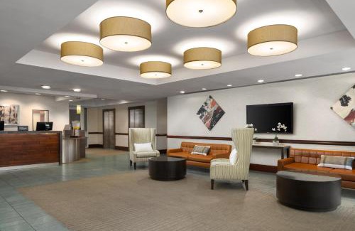 Dorchester Hotel | DoubleTree by Hilton Hotel Boston Bayside