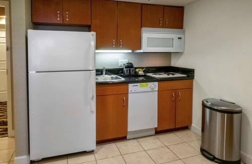 Amherst Hotel | DoubleTree by Hilton Hotel Buffalo - Amherst