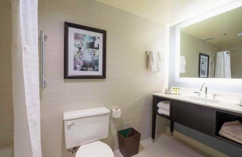 Binghamton Hotel | DoubleTree by Hilton Hotel Binghamton