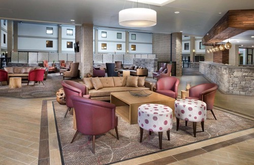 Lawrence Hotel | DoubleTree by Hilton Lawrence