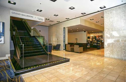 Downtown London Hotel | Doubletree by Hilton London