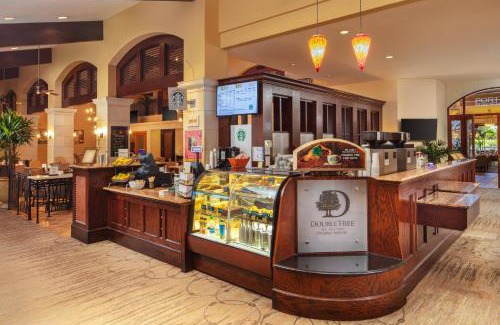 Ontario Hotel | DoubleTree by Hilton Ontario Airport