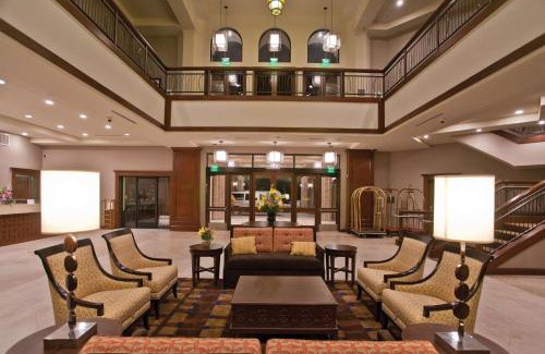 Montebello Hotel | DoubleTree by Hilton Rosemead