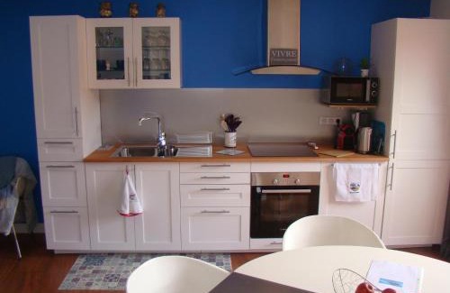 Ares House | DOUCE FARNIENTE