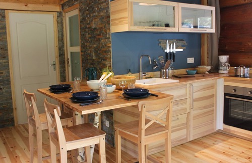 Fay-sur-Lignon Cottage | "Douglas" unusual log cabin in the heart of Auvergne nature