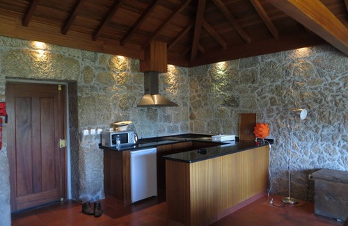 Lamego Cottage | Douro Mountain House with spetacular vews