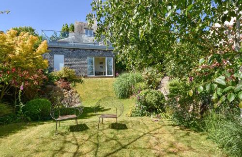 Dittisham House | Dove Cottage
