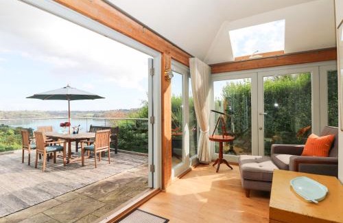 Dittisham House | Dove Cottage