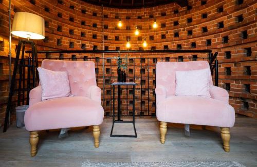 Frampton House | Dovecote