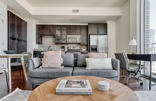 Waller Creek District Apartment | Downtown Austin 1br w gym pool wd nr Capitol ATX-165