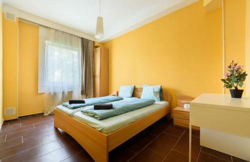 Kelenfold Hotel | Downtown Buda Homes Relax