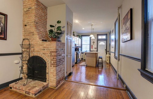 Downtown Baltimore House | Downtown/Camden Yards- 600 feet from homeplate