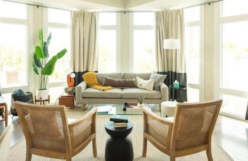 Old West Broad Neighborhood Apartment | Downtown, contemporary, 2 bedroom, Roof Terrace! 3A