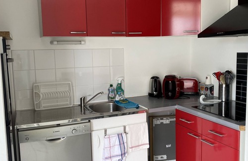 La Lironde Apartment | Downtown family apartment with terrace