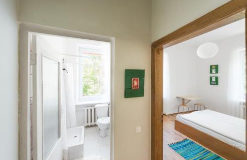 Uzupis Hostel | Downtown Forest Hostel & Camping