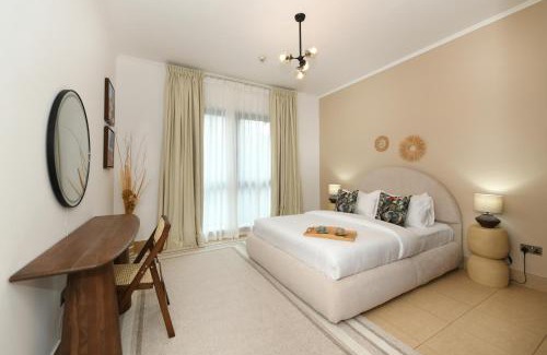 Downtown Dubai Apartment | Downtown Gem - 2BR near Dubai Mall and Burj Khalifa