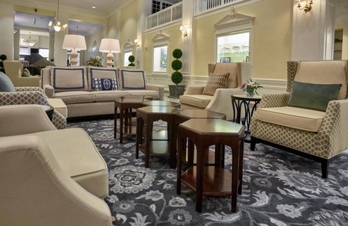 Staunton Hotel | Downtown Historic Hotel w/Indoor Swimming Pool | Family Ready Room