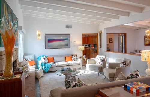 Warm Sands House | Downtown Mid Mod Warm Sands Centrally Located