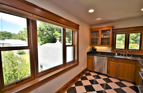 Northport House | Downtown Northport walking to everything including beach! Handicap accessible