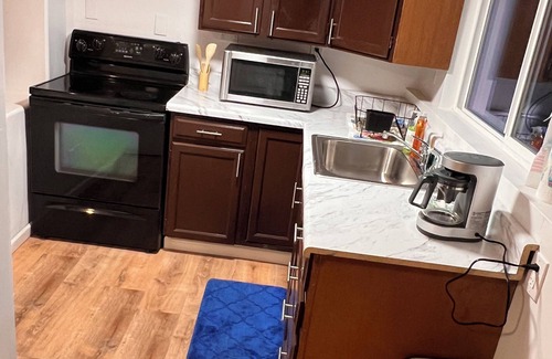 Story Apartment | Downtown Phoenix Pool Suite