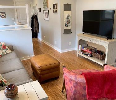 Rockford Apartment | Downtown Rockford Duplex