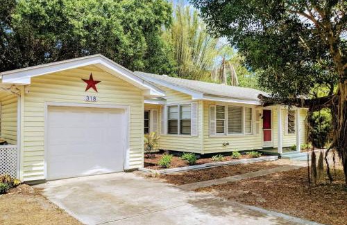Downtown House | Downtown Sarasota 2BR Cottage Near Siesta Lido Key