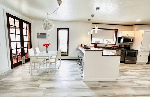 City Park West Apartment | Downtown Suite in Cap Hill !