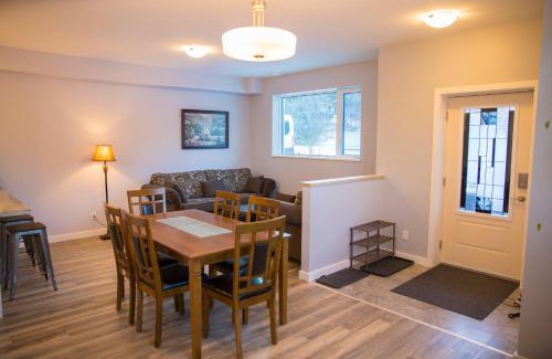 Whitehorse Apartment | Downtown Whitehorse 4 bedrooms deluxe condo