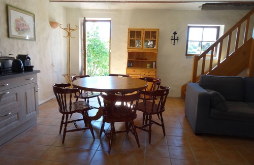 Pont-de-Barret Cottage | Drôme Provençale, gite La Colline Le JARDIN CLOS