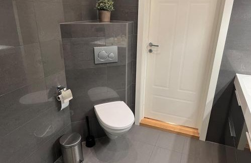 Drammen Apartment | Drammen - Sentralt med parkering!