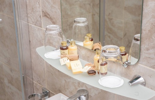 Grand Canal Dock Hotel | Draper Rooms