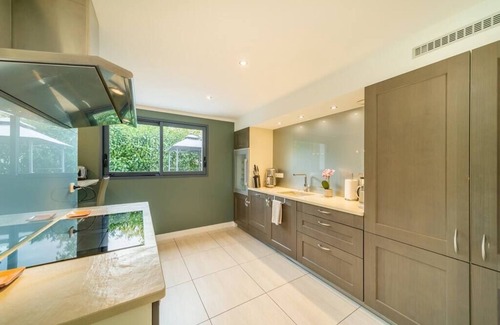 Veigy-Foncenex House | Dream 5BD Villa for Families/Geneva Centre 14KM