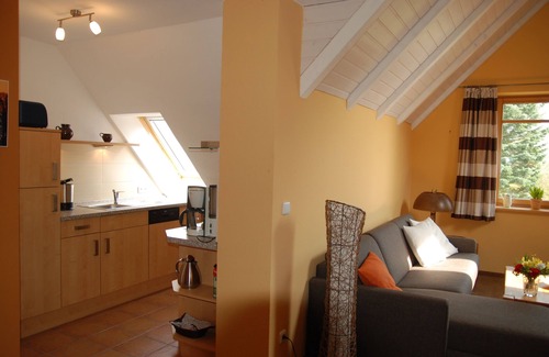 Alt Meteln Apartment | Dream apartment in the countryside near the city and the Baltic Sea. No rental to fitters