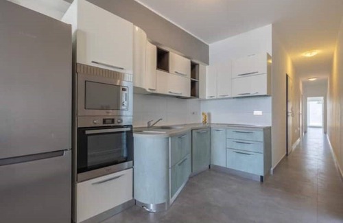 Il-Balluta Apartment | ☀⛱Dream Apt Modern & Spacious, Ideal for Long Stays!