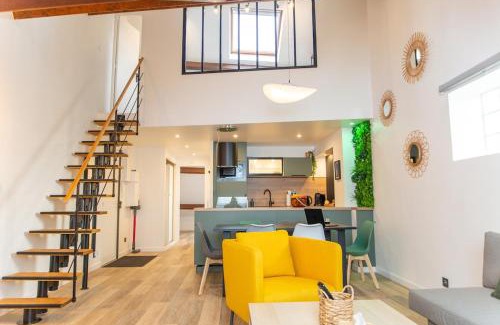 Montry Apartment | Dream Factory - Loft & Private Cinema 6P, 8 minutes from Disneyland