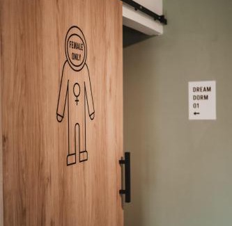 Poverding Hostel | Dream Factory Melk - Green Hostel