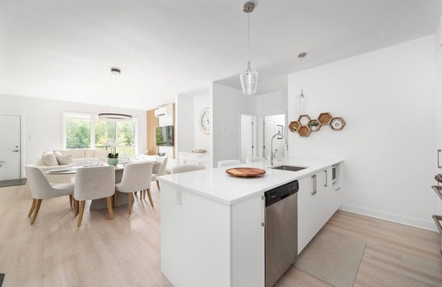 Mirabel Condo | Dream Home Retreat - Penthouse