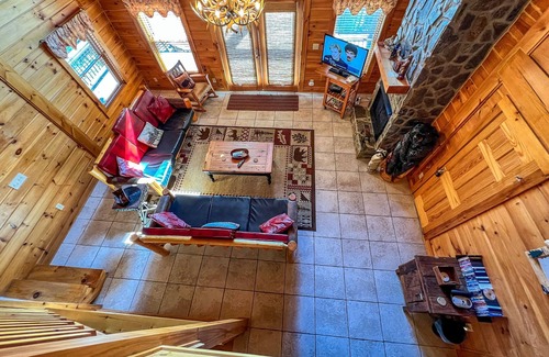 Grassy Creek Cabin | Dream Mtn Lodge Available Labor Day Weekend!
